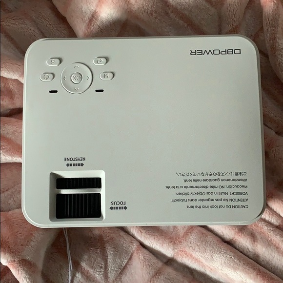 DBPOWER Projector - Picture 4 of 5